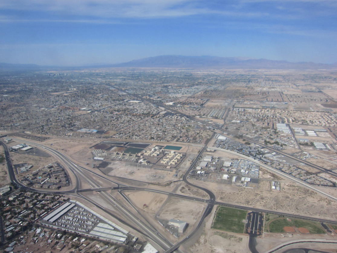 ロサンゼルスLosAngelesからラスベガスLasVegasへの飛行機