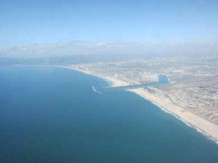 ロサンゼルスLosAngelesからラスベガスLasVegasへの飛行機