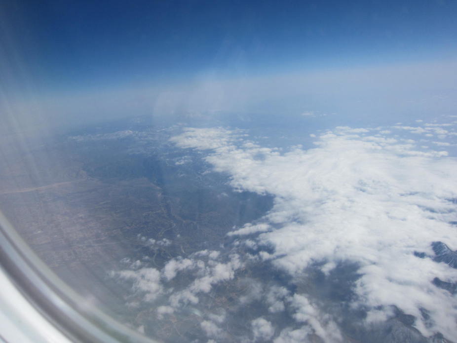 ロサンゼルスLosAngelesからラスベガスLasVegasへの飛行機