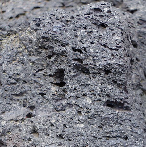 新鮮な玄武岩 富士山麓